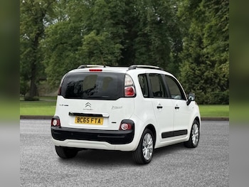 Used Citroen C3 Picasso 2016 for sale - 79409009: Photo