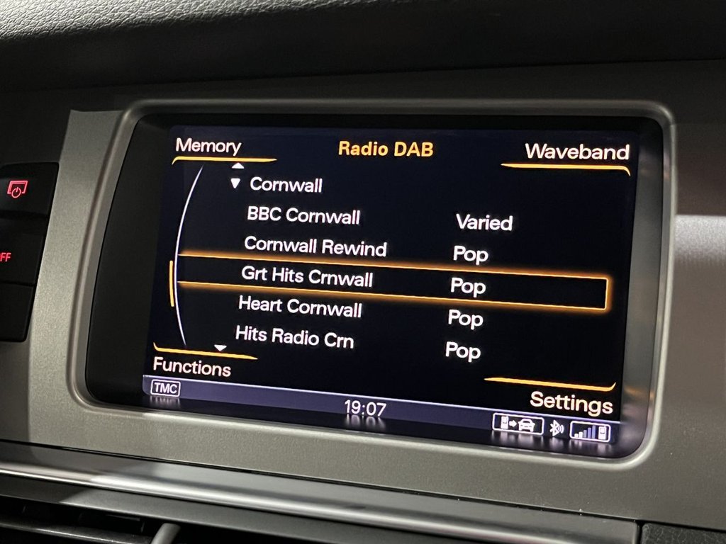 Used Audi Q7 2014 for sale - 77139718: Photo 32