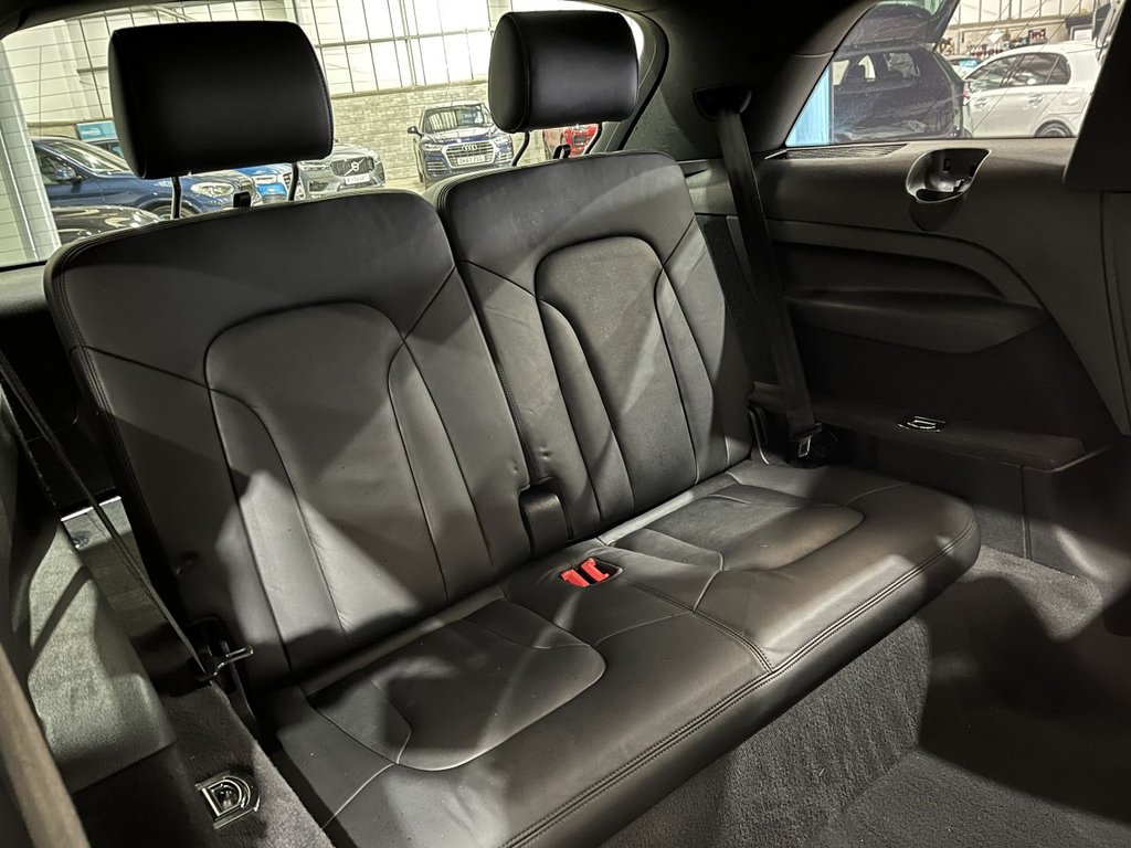 Used Audi Q7 2014 for sale - 77139718: Photo 41