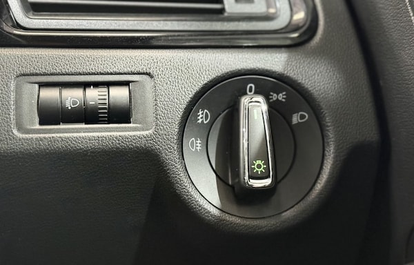 Used Skoda Rapid Spaceback 2016 for sale - 76074183: Photo 13