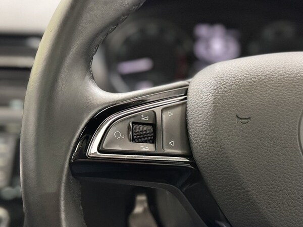 Used Skoda Rapid Spaceback 2016 for sale - 76074183: Photo 17
