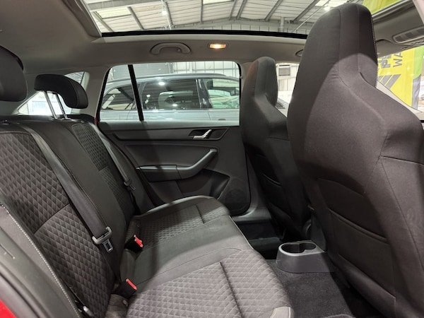 Used Skoda Rapid Spaceback 2016 for sale - 76074183: Photo 27