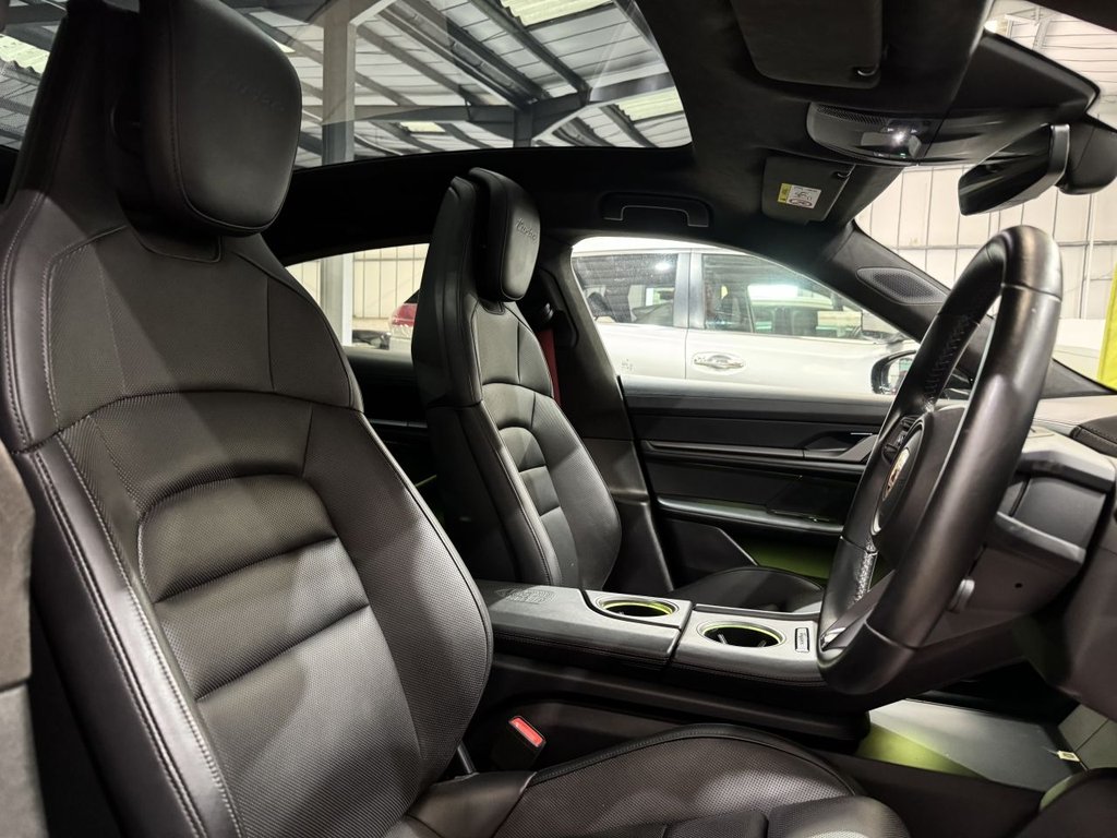 Used Porsche Taycan 2020 for sale - 76162981: Photo 10