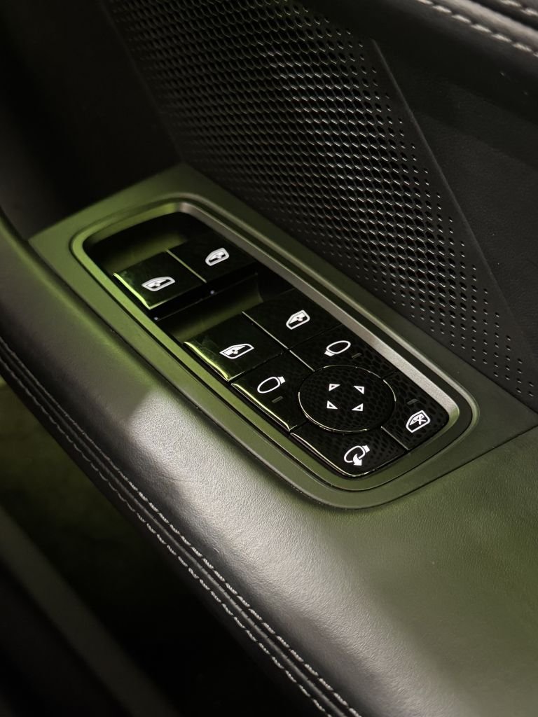 Used Porsche Taycan 2020 for sale - 76162981: Photo 17