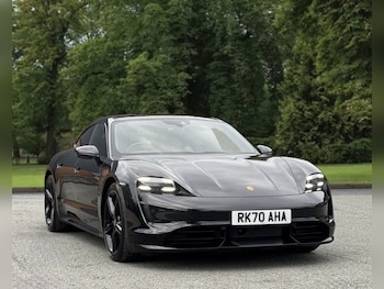 Used Porsche Taycan 2020 for sale - 76162981: Photo