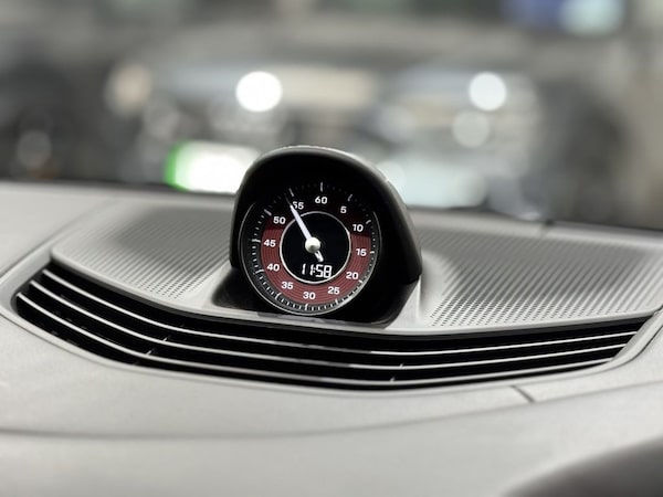 Used Porsche Taycan 2020 for sale - 76162981: Photo 26