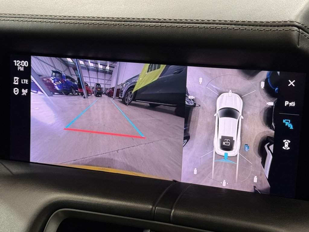 Used Porsche Taycan 2020 for sale - 76162981: Photo 30