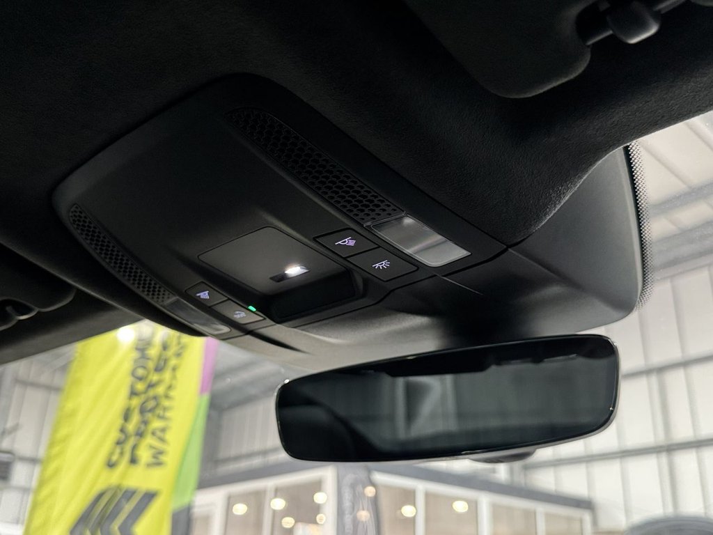 Used Porsche Taycan 2020 for sale - 76162981: Photo 40