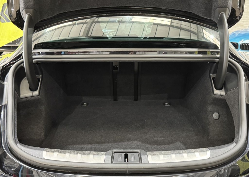 Used Porsche Taycan 2020 for sale - 76162981: Photo 45