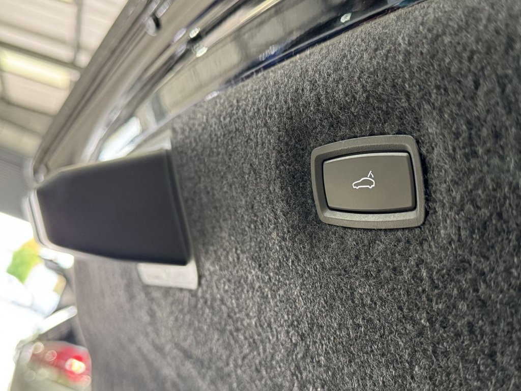 Used Porsche Taycan 2020 for sale - 76162981: Photo 47