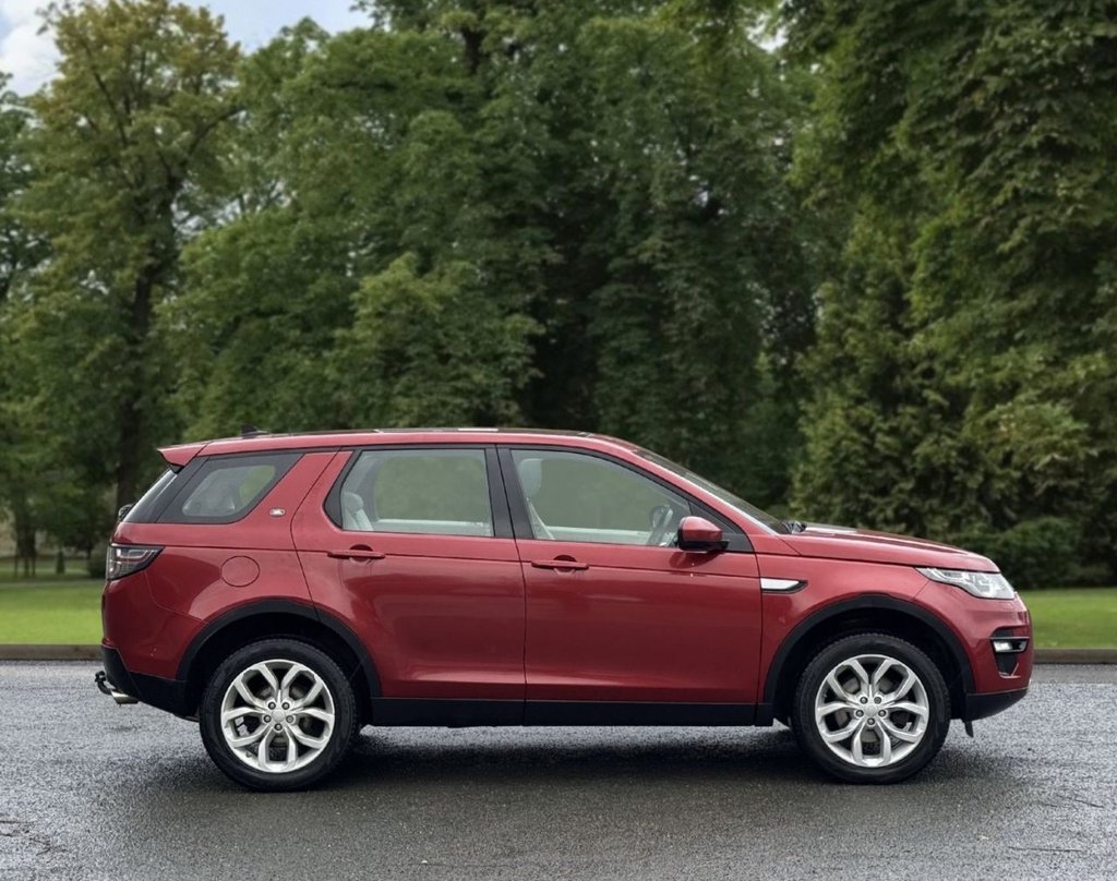 Used Land Rover Discovery Sport 2015 for sale - 77302217: Photo 3