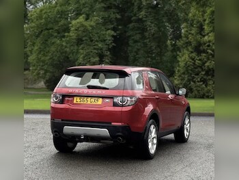 Used Land Rover Discovery Sport 2015 for sale - 77302217: Photo