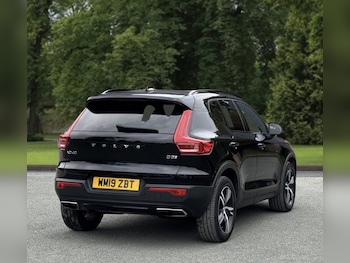 Used Volvo XC40 2019 for sale - 76235633: Photo 4