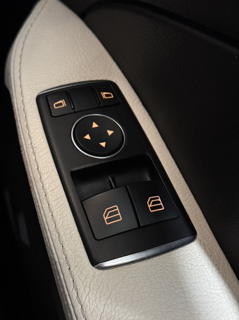 Used Mercedes-Benz SLC 2016 for sale - 77681023: Photo 13