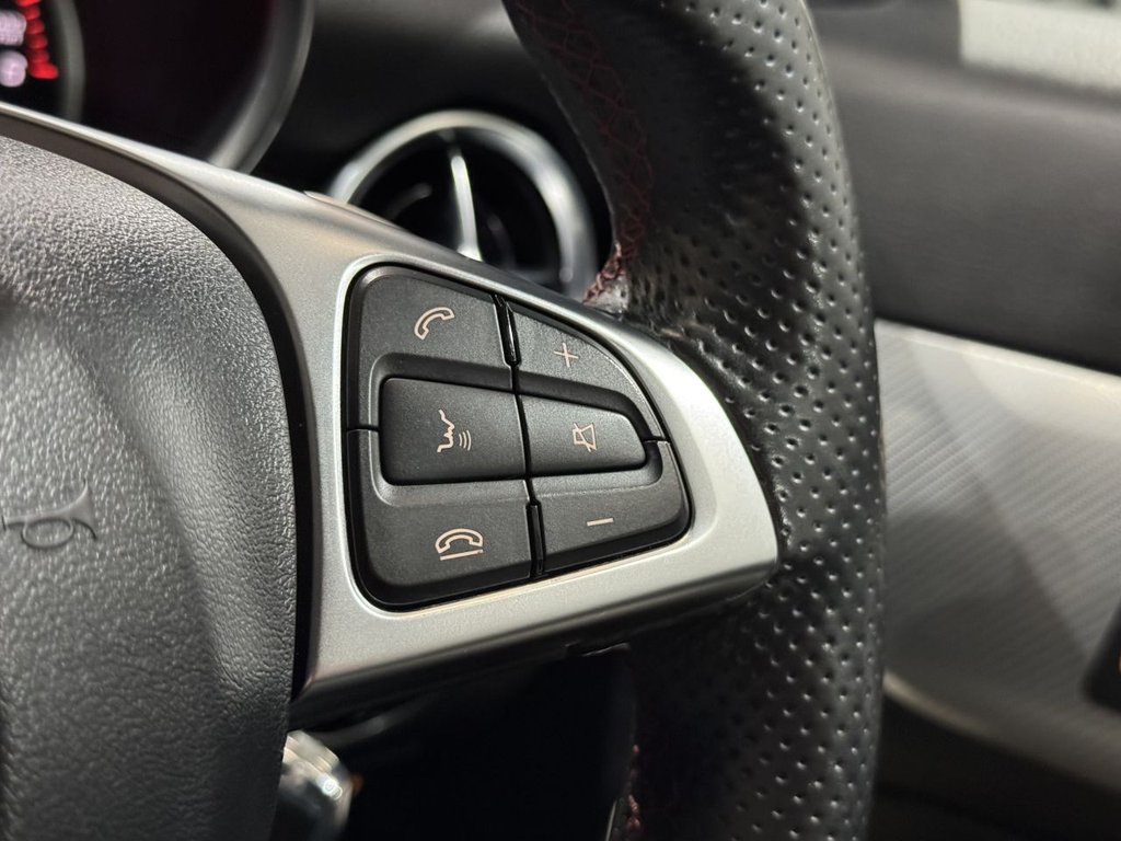 Used Mercedes-Benz SLC 2016 for sale - 77681023: Photo 16