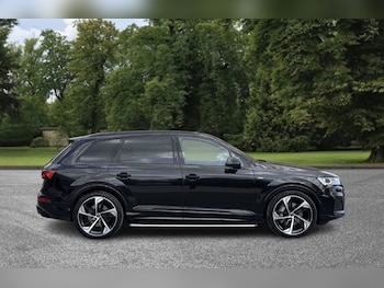 Used Audi Q7 2023 for sale - 78315406: Photo