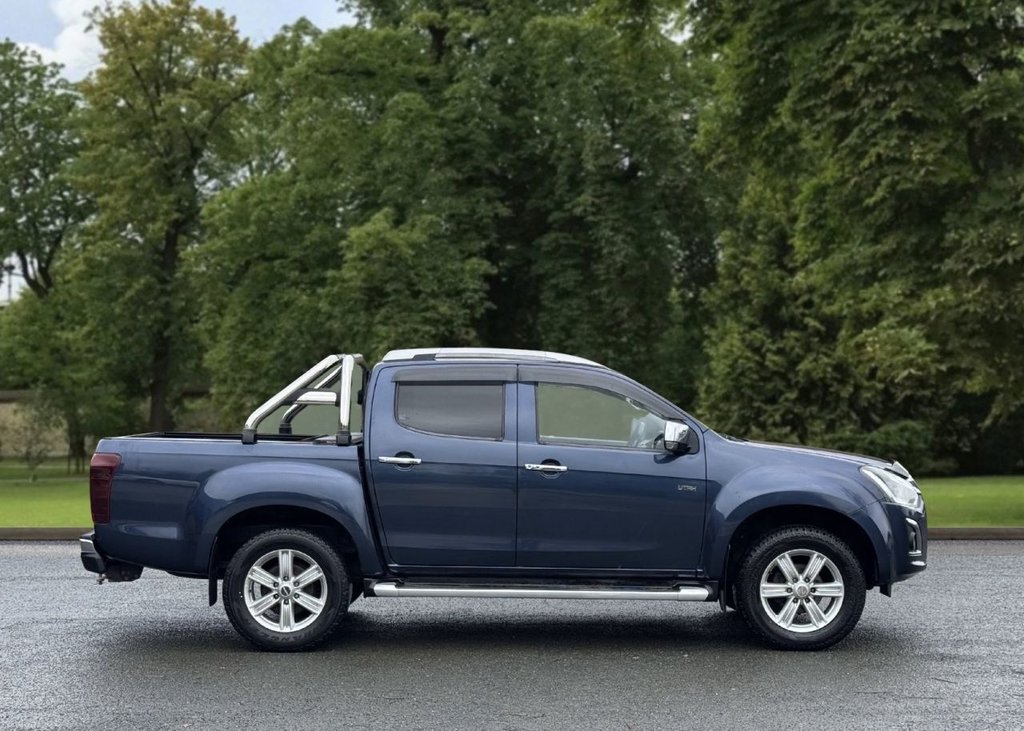 Used Isuzu D-Max 2017 for sale - 77765552: Photo 3
