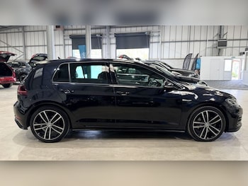 Used Volkswagen Golf 2018 for sale - 79178640: Photo