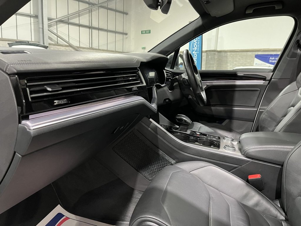 Used Volkswagen Touareg 2021 for sale - 77792418: Photo 14