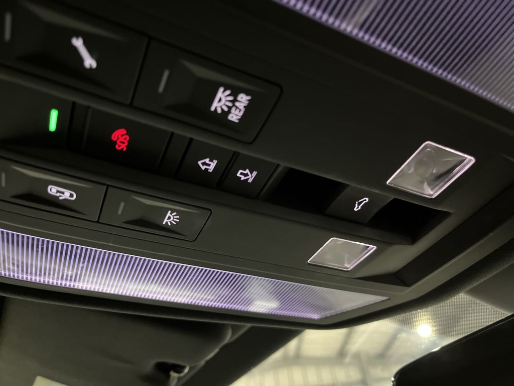 Used Volkswagen Touareg 2021 for sale - 77792418: Photo 26