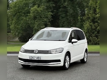 Used Volkswagen Touran 2018 for sale - 77227192: Photo