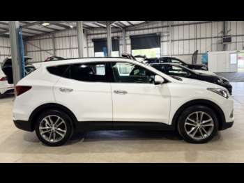 Used Hyundai Santa Fe 2016 for sale - 74866133: Photo