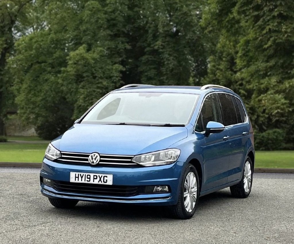 Used Volkswagen Touran 2019 for sale - 77655338: Photo 2