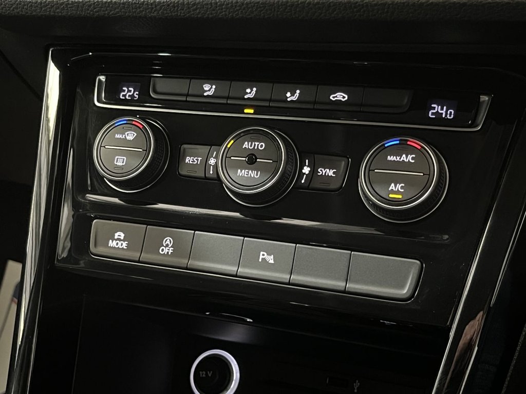 Used Volkswagen Touran 2019 for sale - 77655338: Photo 32