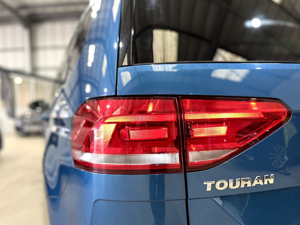 Used Volkswagen Touran 2019 for sale - 77655338: Photo 9