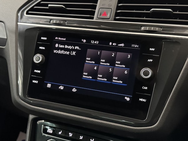 Used Volkswagen Tiguan 2018 for sale - 76256583: Photo 29