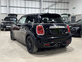 Used MINI Hatch 2016 for sale - 77547129: Photo