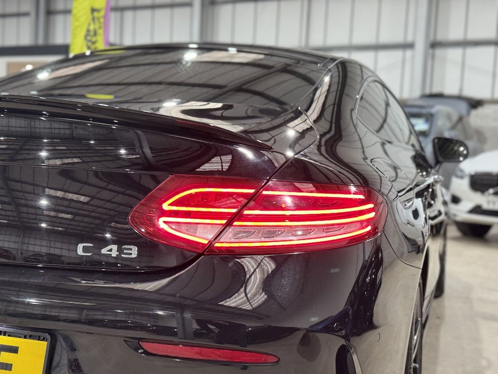 Used Mercedes-Benz C Class 2017 for sale - 77205422: Photo 10