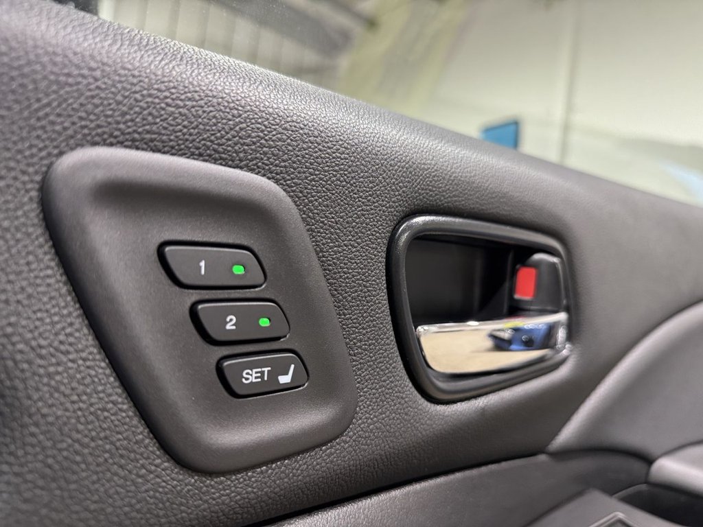 Used Honda CR-V 2015 for sale - 77369387: Photo 13