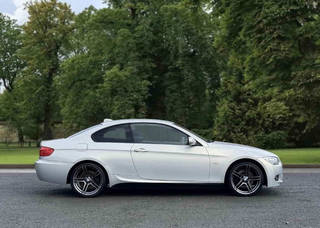 Used BMW 3 Series 2011 for sale - 77521218: Photo 3