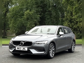 Used Volvo V60 2021 for sale - 75242615: Photo