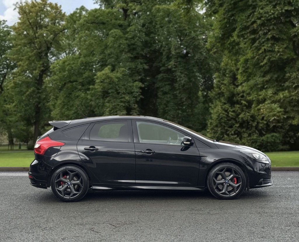 Used Ford Focus 2013 for sale - 77038306: Photo 3