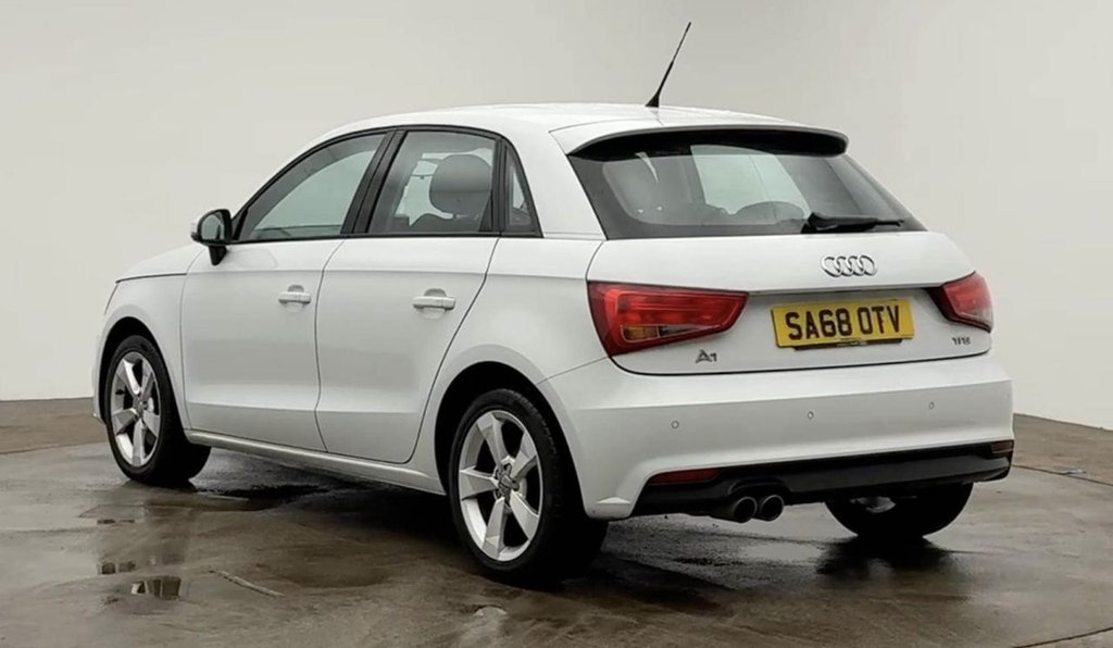 Used Audi A1 2018 for sale - 77952982: Photo 3