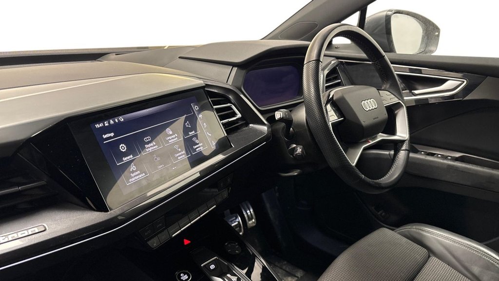 Used Audi Q4 e-tron 2021 for sale - 77384377: Photo 5