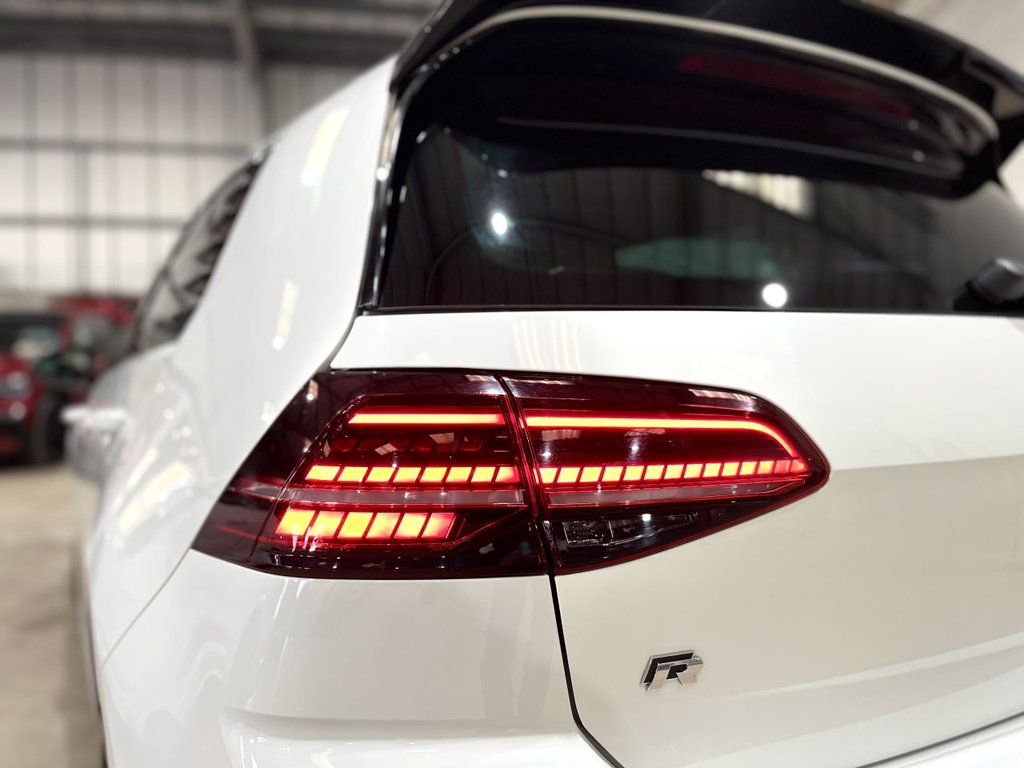 Used Volkswagen Golf 2019 for sale - 77806568: Photo 11