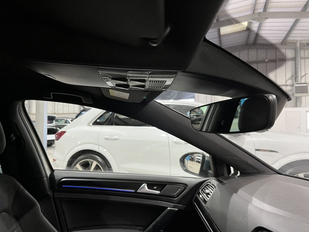 Used Volkswagen Golf 2019 for sale - 77806568: Photo 23