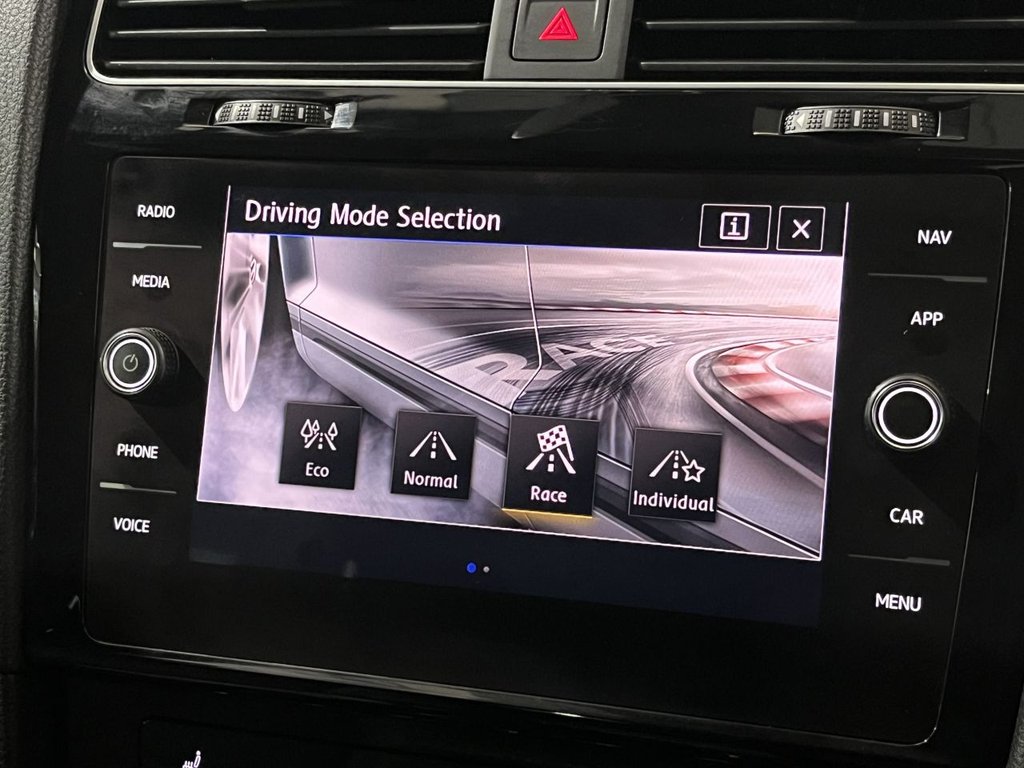 Used Volkswagen Golf 2019 for sale - 77806568: Photo 32