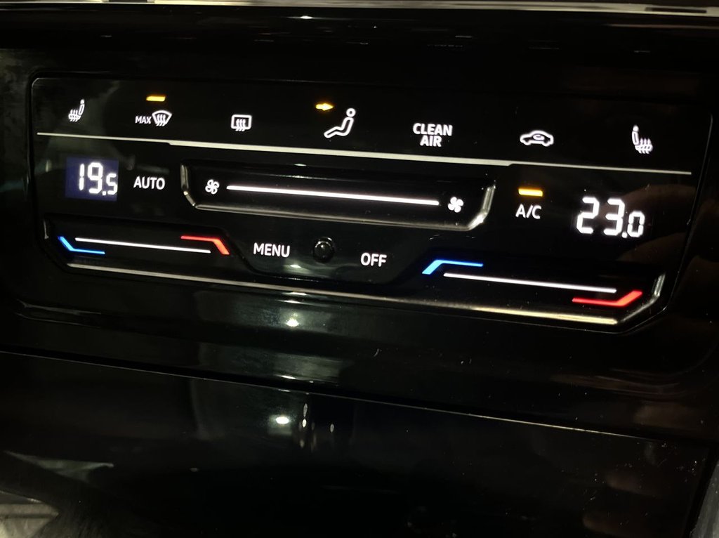 Used Volkswagen Golf 2019 for sale - 77806568: Photo 33