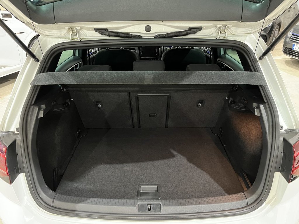 Used Volkswagen Golf 2019 for sale - 77806568: Photo 41