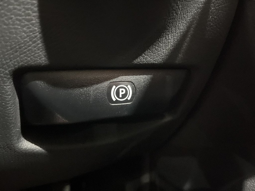 Used Mercedes-Benz C Class 2014 for sale - 77547435: Photo 18