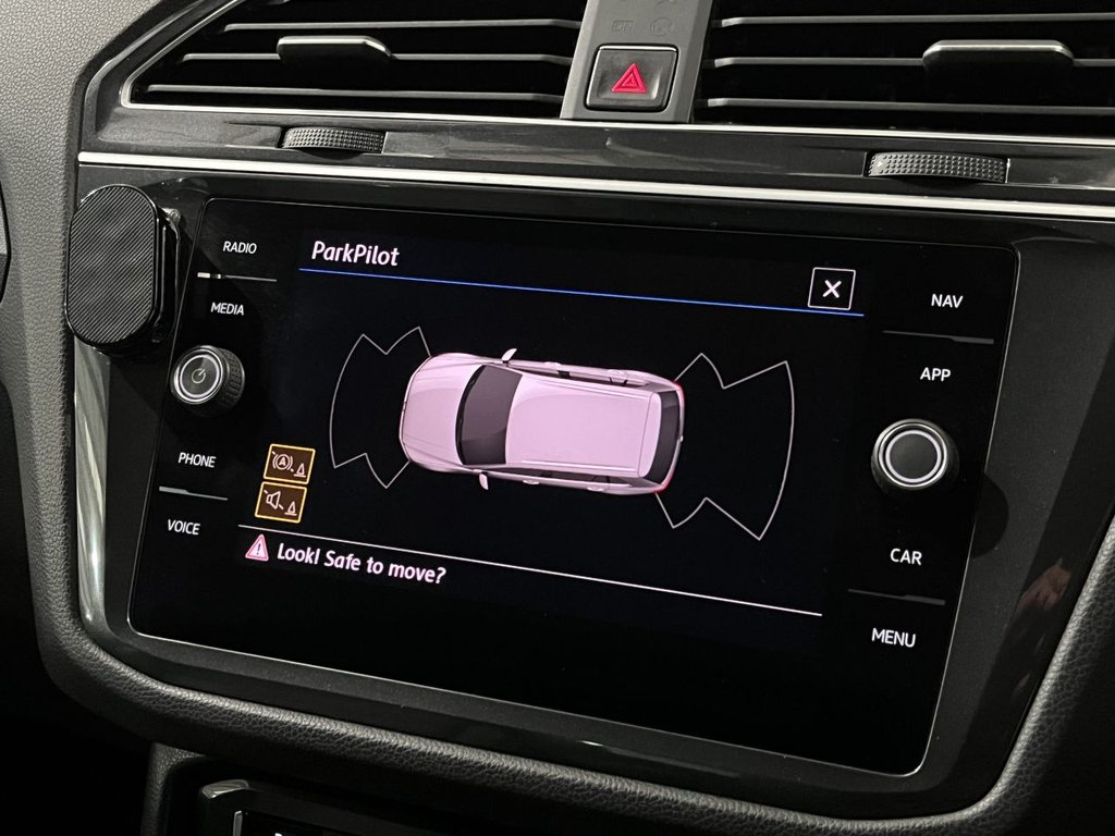 Used Volkswagen Tiguan 2018 for sale - 77733990: Photo 25