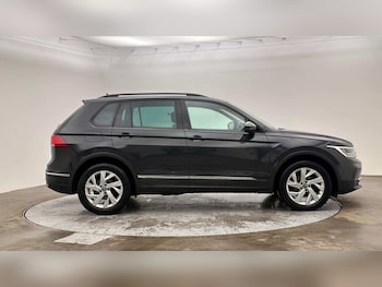 Used Volkswagen Tiguan 2022 for sale - 79187032: Photo