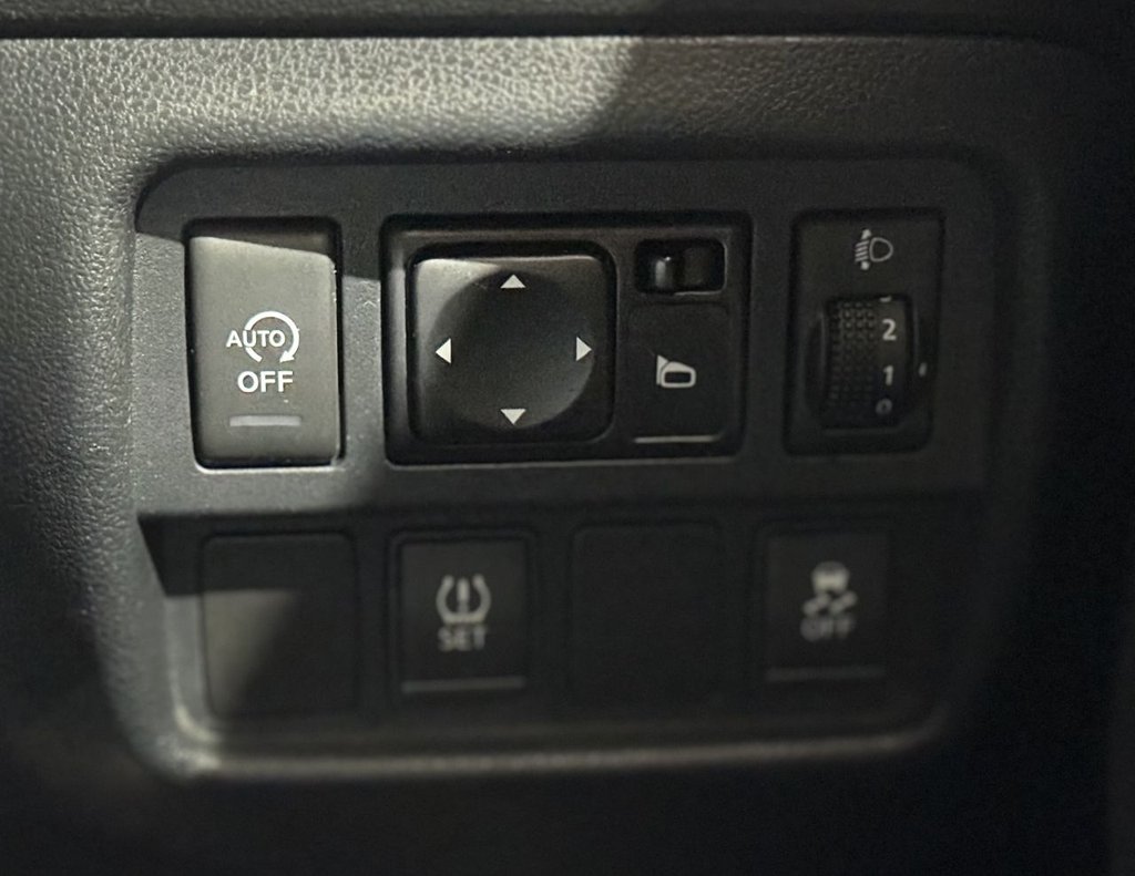 Used Nissan Juke 2014 for sale - 76396199: Photo 13