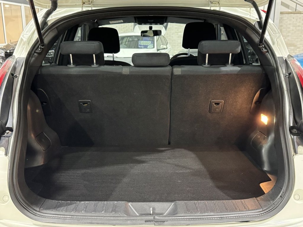 Used Nissan Juke 2014 for sale - 76396199: Photo 25