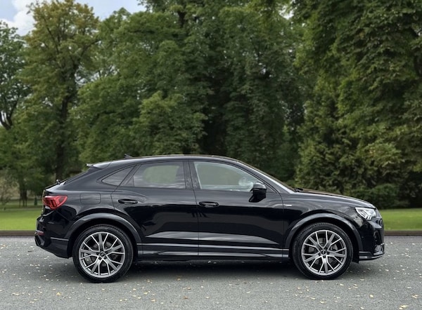 Used Audi Q3 2020 for sale - 76147894: Photo 3