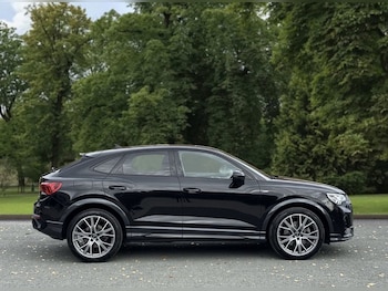 Used Audi Q3 2020 for sale - 76147894: Photo